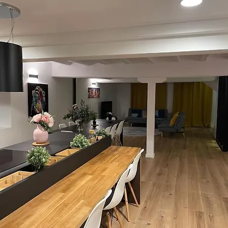 Belle Maison Basque 10 Personnes Сasa de vacaciones Urrugne
